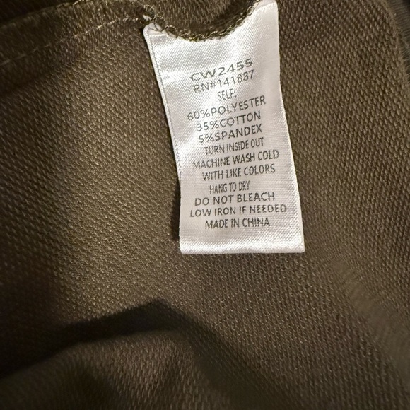 TCEC Green and Brown Puff Sleeve Boxy Sweatshirt - Picture 4 of 8